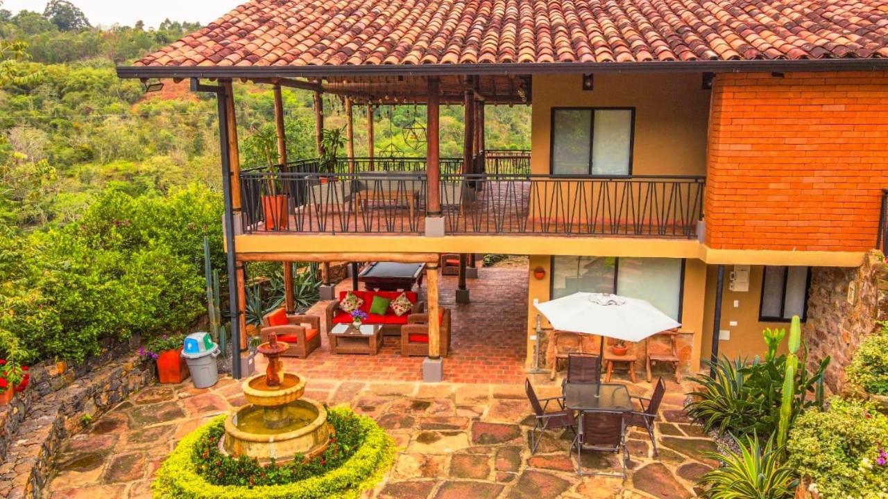Hotel Casas De Campo El Ciruelo سان جيل المظهر الخارجي الصورة